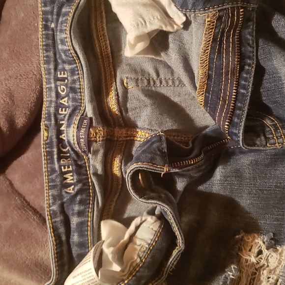 Size us 14 short stretch, American Eagle, frayed Jeans - Picture 3 of 4